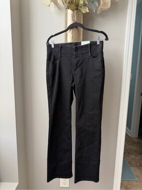 Tummy Control & Sculpting Nine West Black Bootcut Jeans 👖- Everyday Style
